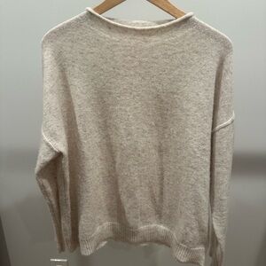 nuuds Women's Cream Crew Neck Sweater